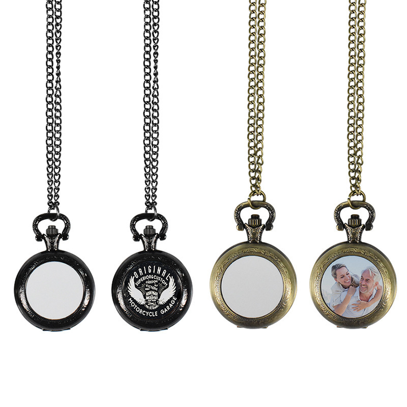 Jewelry Like Watches - Naszyjnik z metalowym zegarkiem kieszonkowym w